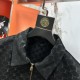 Louis Vuitton new jacket jacket. Adopting imported high-density precision material fabric, soft and skin friendly, wrinkle resistant and stylish, the brand letter logo is suitable for various dressing styles R400