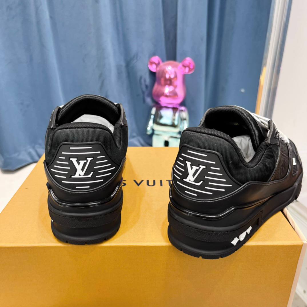 Louis Vuitton LV Trainer official website limited edition retro basketball series sports shoes，With counter packaging box