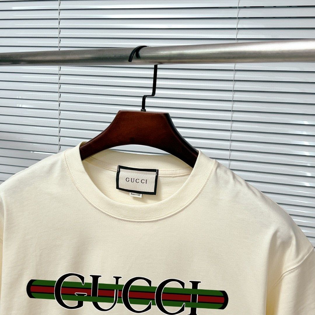 GUCCI master personally designs trendy brand new printed round neck short sleeved T-shirt, couple style