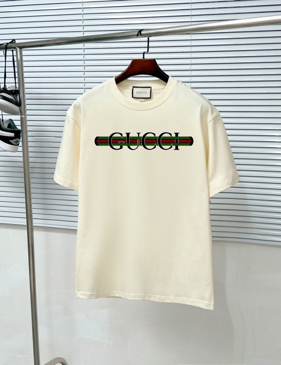 GUCCI master personally designs trendy brand new printed round neck short sleeved T-shirt, couple style