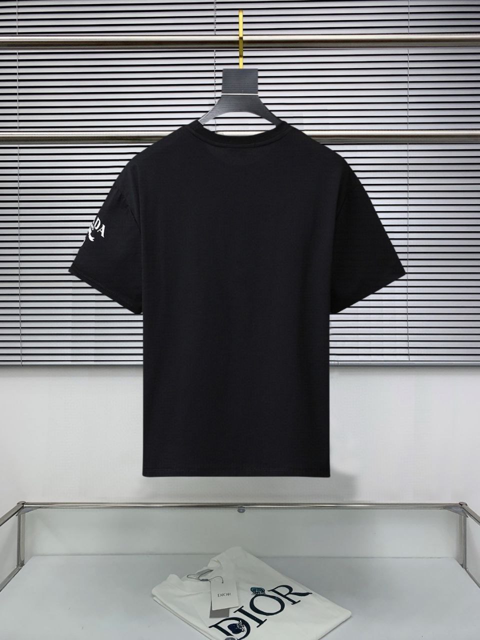 Prada Summer's new counter original series high-end elegant men's top casual business short sleeved round neck T-shirt