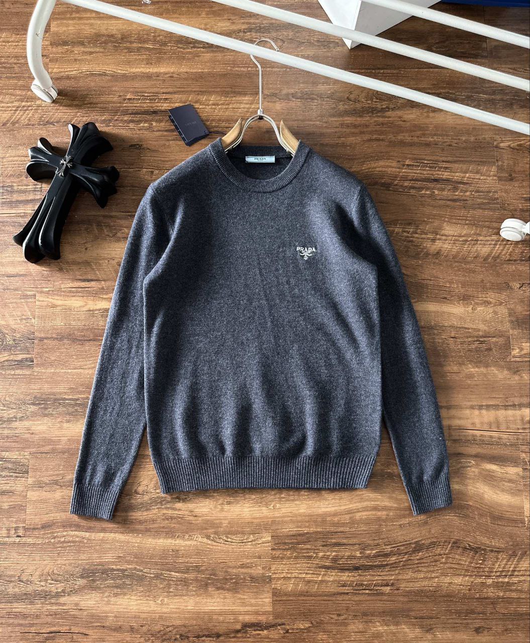 Prada Autumn/Winter New Men's Fashion Brand Cotton Wool Base Sweater, Sweater