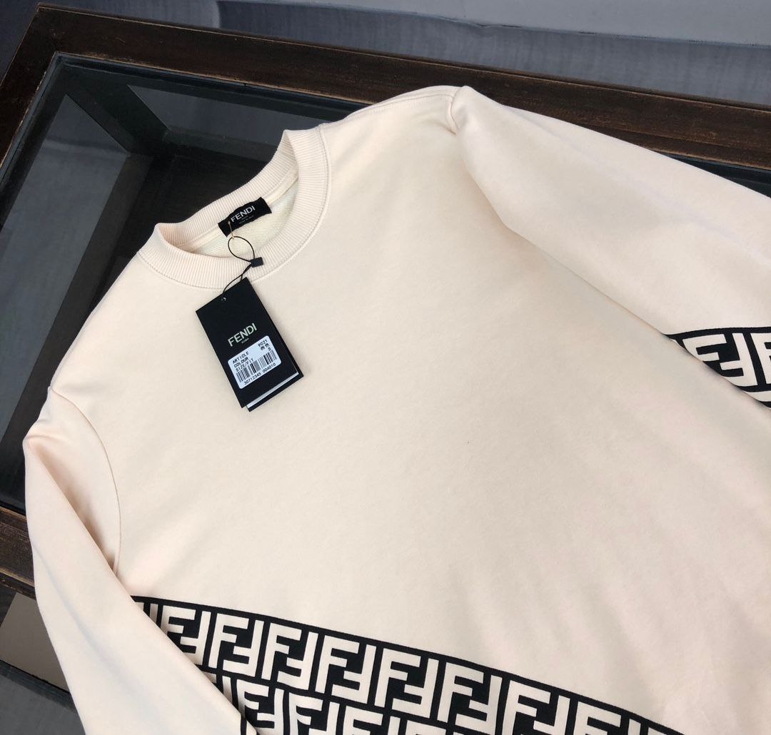 FENDI new style, black and white men's long sleeved sweatshirt