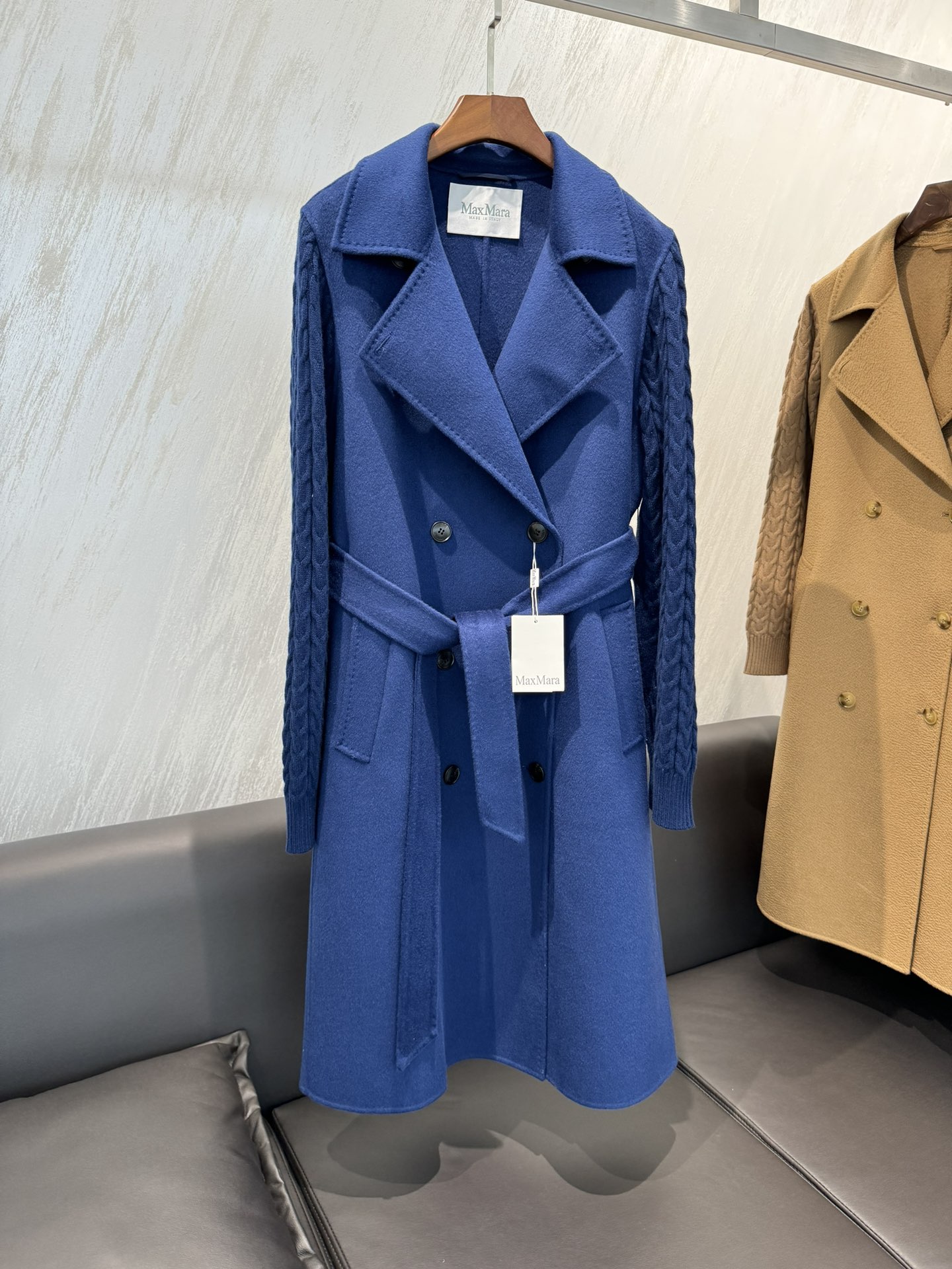 MaxMara high-end women's cashmere coat, long coat R220