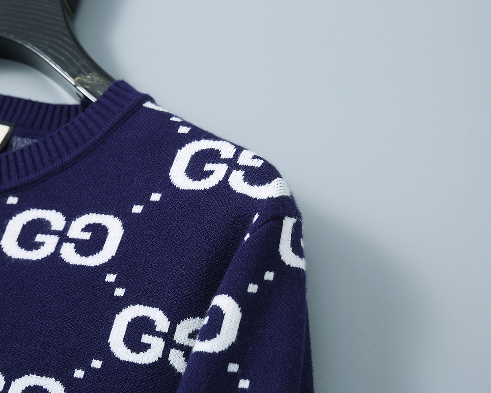 Gucci GG connected sweater, top-notch detail craftsmanship, comfortable fabric touch, synchronized on the official website, perfect color matching, ultra meticulous workmanship R160