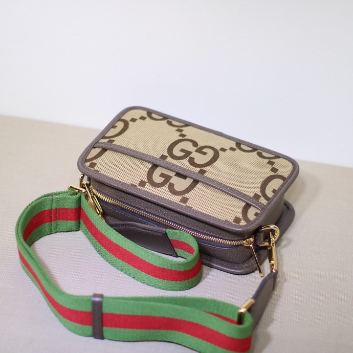 Gucci  latest collection of GG letter patterns, interlocking handbag, coffee color, complete packaging box, receipts