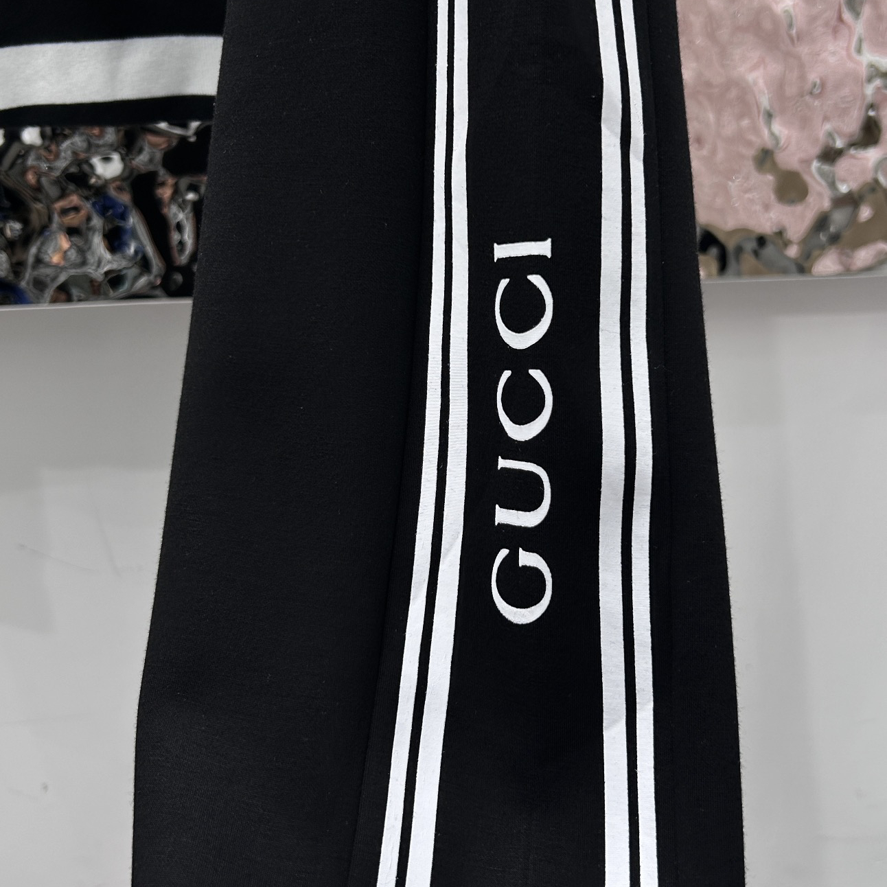 Gucci women's set, casual and sports set, imported fabric, original customized, all inclusive packaging box, black and white two colors R300