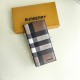 Burberry double fold wallet, decorated with Burberry plaid, lined with smooth calf leather material, 8 card slots, suitable for global banknotes R220