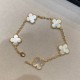 Van Cleef&Arpels bracelet, irregular pattern clover bracelet, matching patterns of different sizes, natural mother of pearl, three-dimensional effect R160