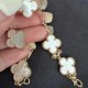 Van Cleef&Arpels bracelet, irregular pattern clover bracelet, matching patterns of different sizes, natural mother of pearl, three-dimensional effect R160