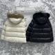 Moncler autumn and winter new collection, big fur collar hooded down jacket, detachable fur collar, bread down jacket, double-sided slanted pocket design, customized big fox fur collar