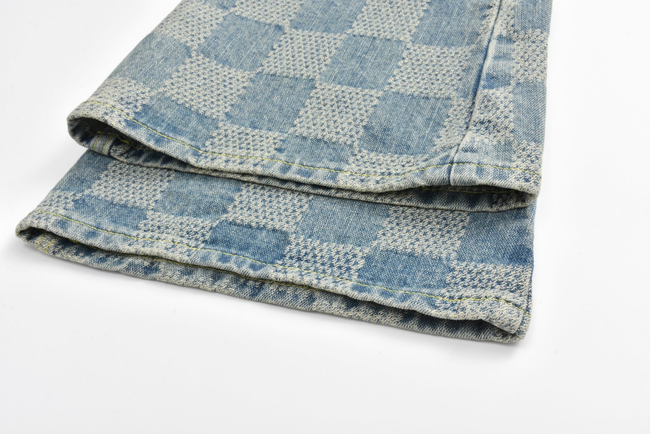 Louis Vuitton jeans, denim jacket, set, optional, checkerboard micro flared pants woven with coarse twill fabric, retro effect, flared pants design R350