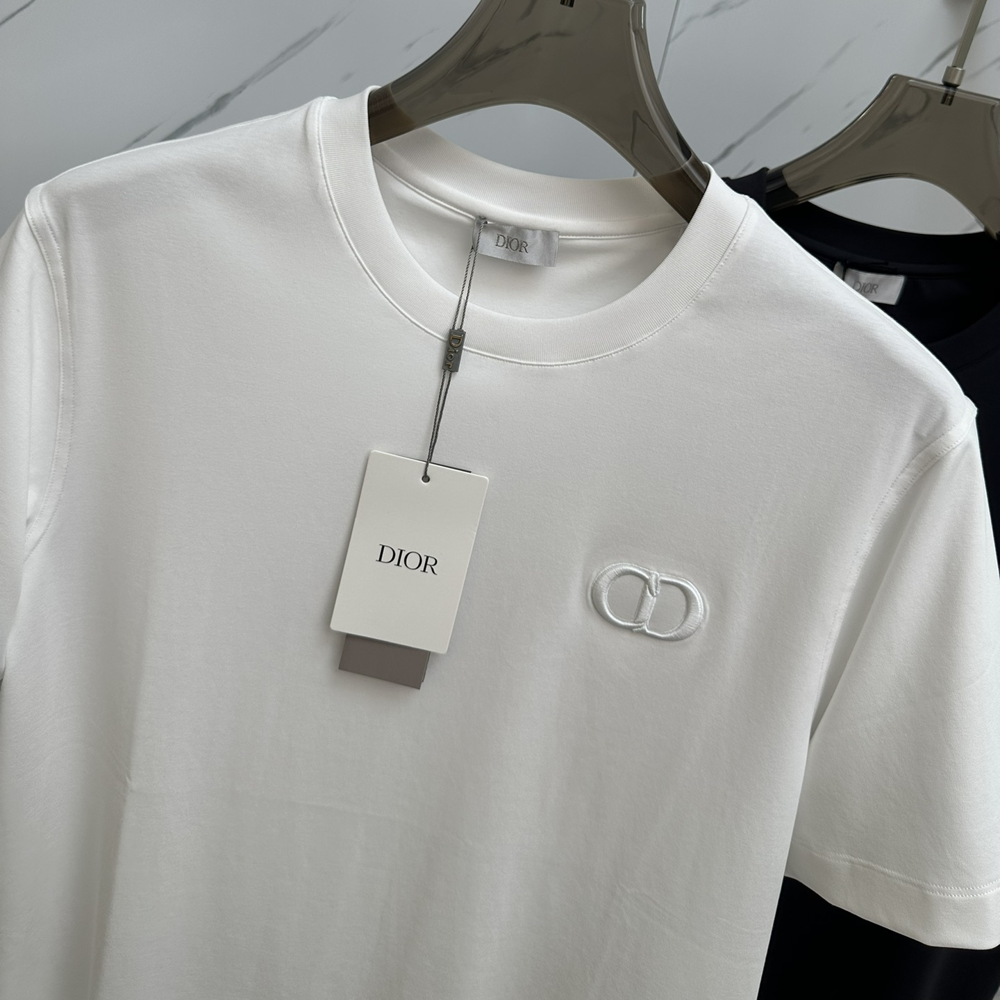 Dior's new CD embroidered short sleeved T-shirt, on sale, with full packaging box