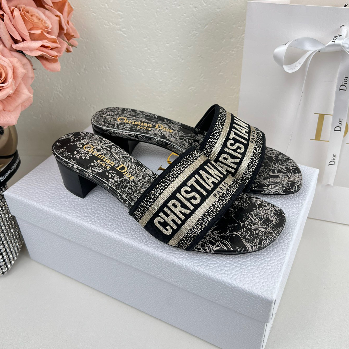 Dior Upgraded Edition,  Retro High Heel Slippers, Full Grain Leather Hot Stamped Footrests+Italian Leather outsole, 3D Embroidered Logo, High Density Embroidery Craftsmanship R240