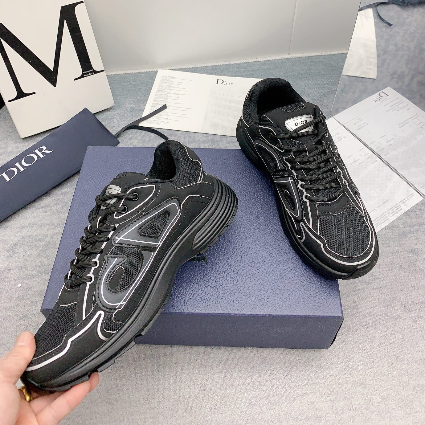 Dior casual sports shoes, original top of the line version with large sole at the counter, unisex, couple's style