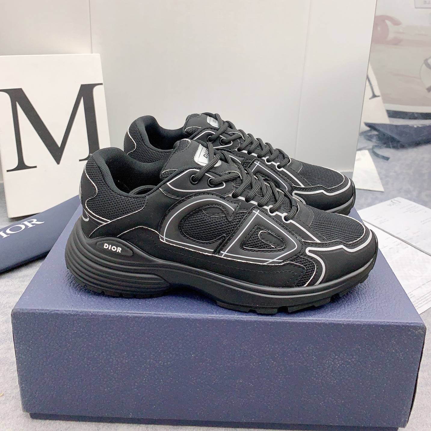 Dior casual sports shoes, original top of the line version with large sole at the counter, unisex, couple's style